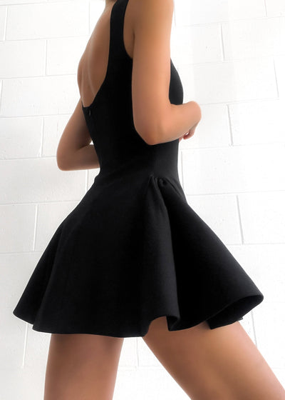 Velory - Solid Pleated Ruffle Mini Dress