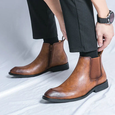 Cooper | Zipped Leather Chelsea Boots