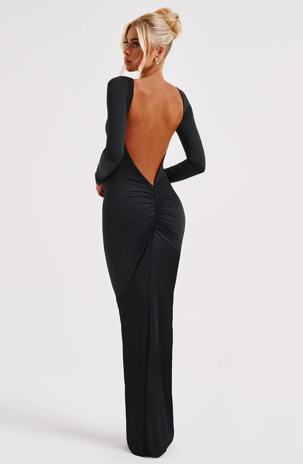 Lyanna - Boat-Neck Backless Maxi Dress